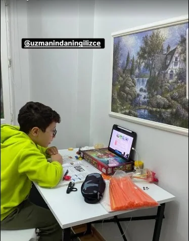 Online eğitimden gerçek kare